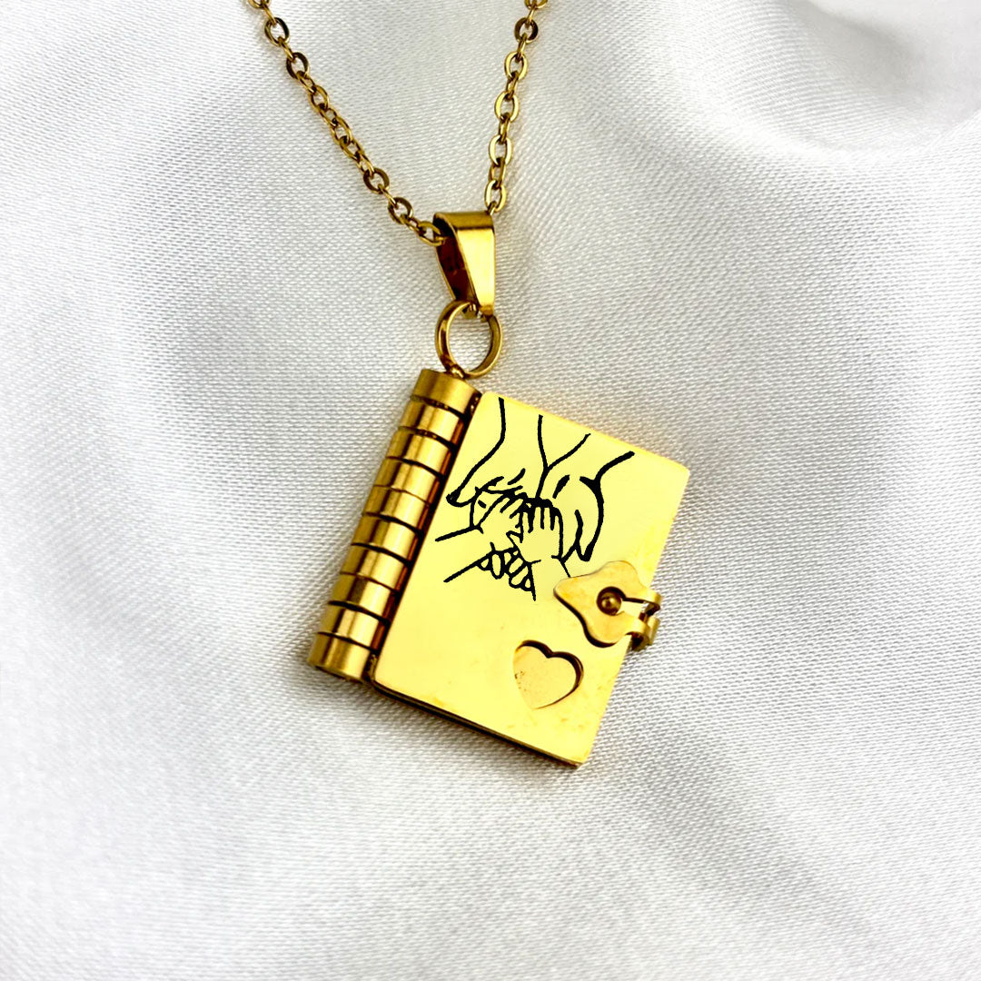 Geschenke für die Kinder - Halskette in Buchform “Liebe dich für immer“