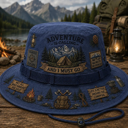 🏕️ "Adventure Is Calling" – Dein robuster Begleiter für unvergessliche Tage in der Natur 🌲
