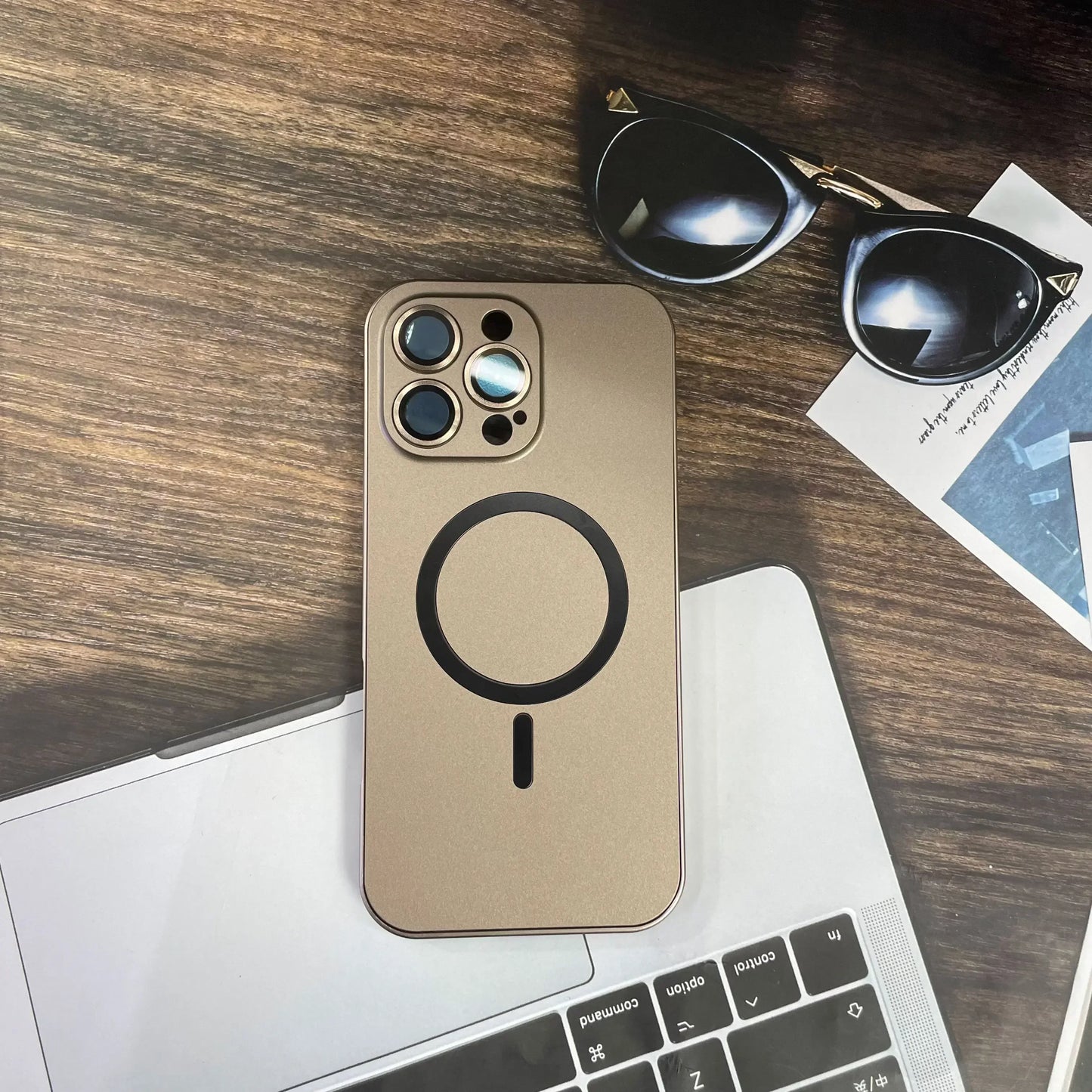 Einfache magnetische Telefonhülle aus Metall für das iPhone