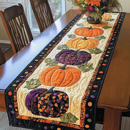 Herbst-Zauber für Ihren Tisch: Gesteppter Tischläufer mit Kürbis-Motiv 🍂